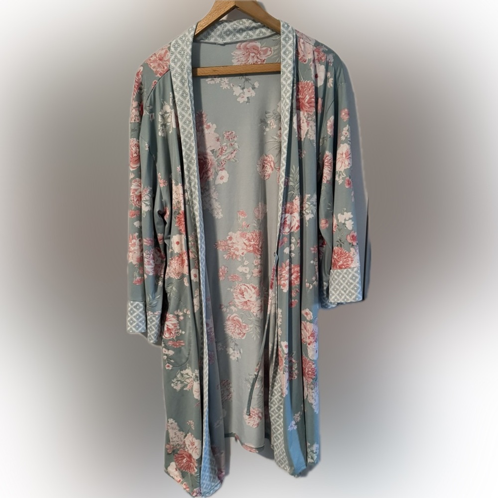 Floral Kimono Robe